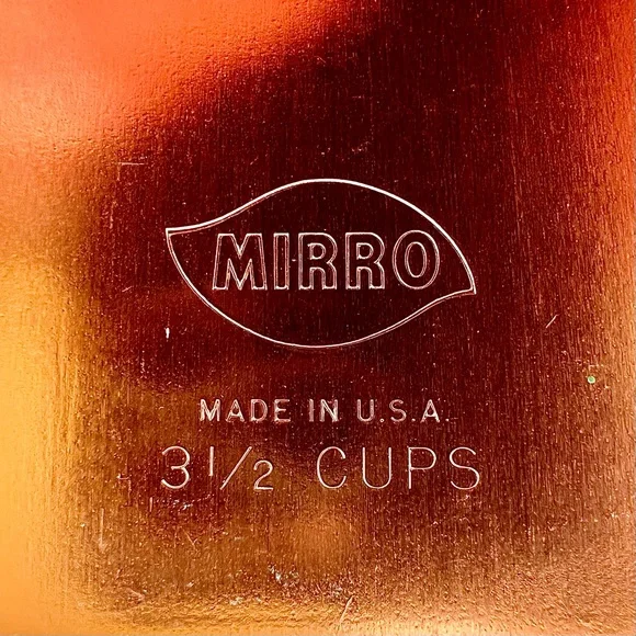 Vintage Mirro Copper-Tone Fruit Basket Jelly Mold / Kitchen Wall Farmhouse Décor - Picture 7 of 9